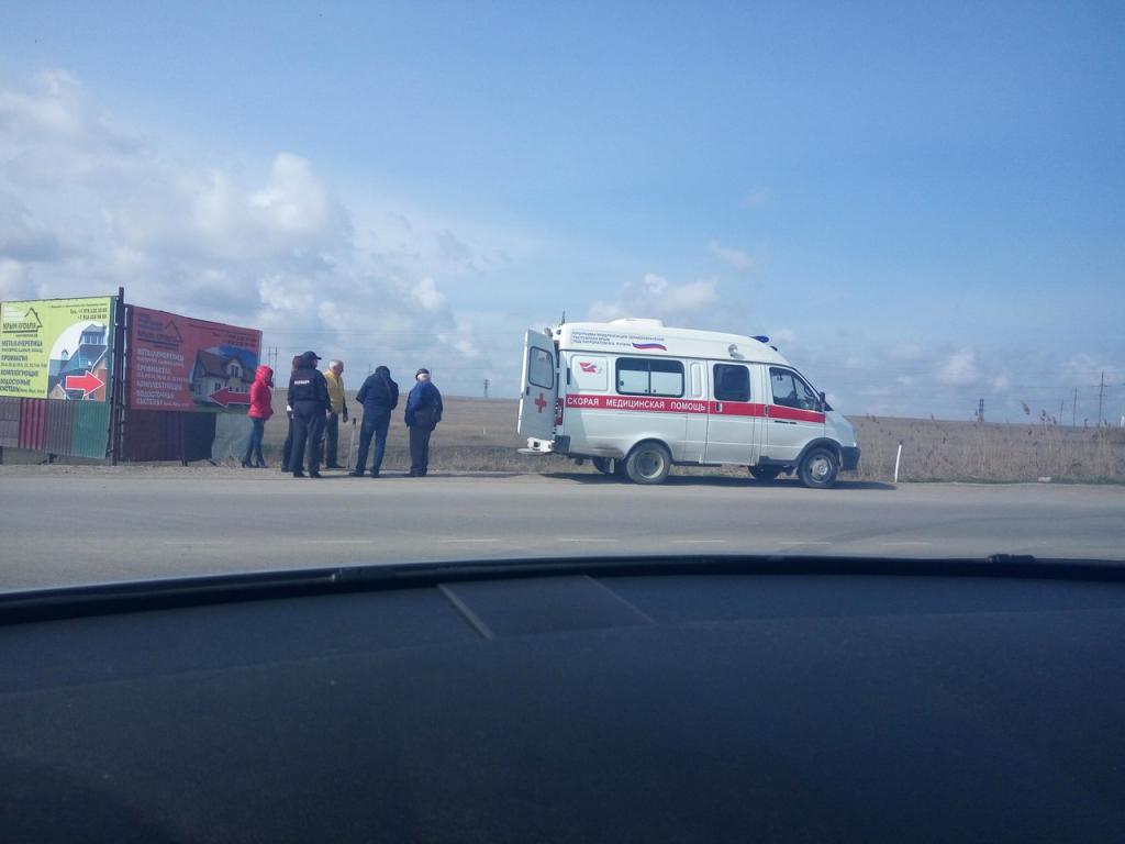 Фото новости - В Феодосии сегодня на Керченском шоссе произошло смертельное ДТП (фото)