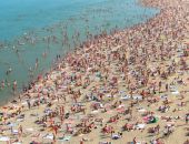 На крымских пляжах обяжут сделать табличку про бесплатный вход