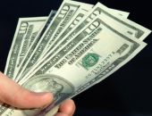 Жители Крыма с трудом могут приобрести доллары и евро