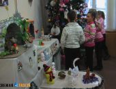 В Симферополе открылась выставка елочных игрушек