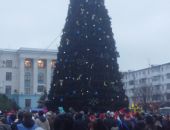 В Симферополе зажгли елку