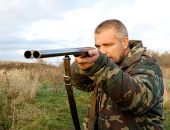 В Крыму депутат не допускает в лес ни охотников, ни туристов