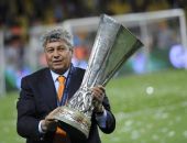 Врачи посоветовали тренеру "Шахтера" завязать с футболом