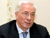 Азаров уверен, что советские дома не выносят морозов