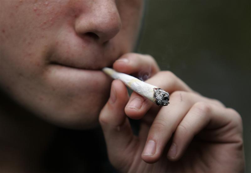 Наркотики которые куришь полицейские задержали за сбыт наркотиков