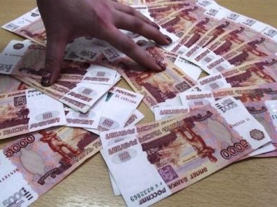 На главпочтампте Феодосии три мошенницы похитили более 127 тысяч рублей
