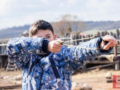 В Крыму школьников во время каникул будут учить стрелять из рогатки