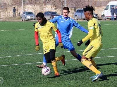 Из России выдворяют футбольную команду из Камеруна, которая участвовала в Зимнем Кубке Крыма 