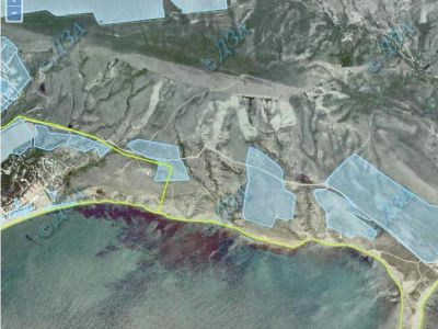 Началась застройка холмов волошинской Киммерии на побережье в Тихой бухте