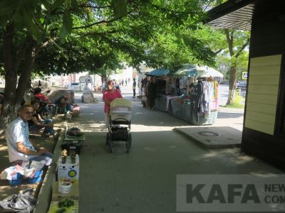 Несанкционированная уличная торговля в Феодосии практически непобедима