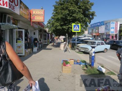 Несанкционированная уличная торговля в Феодосии практически непобедима