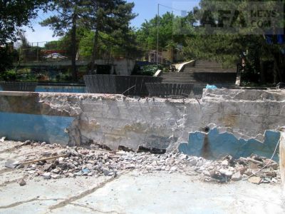 В Феодосии начался ремонт Светомузыкального фонтана