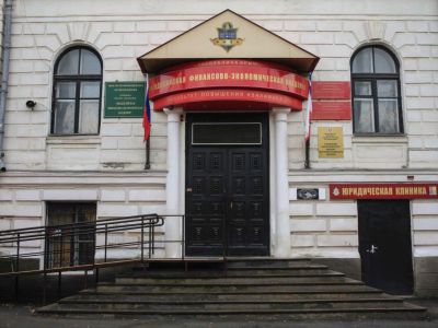 Министр образования Крыма раскритиковала деятельность руководства Феодосийской академии