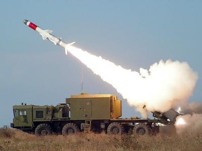 Ракетные комплексы ЧФ на полигонах в Крыму тренируются поражать морские цели