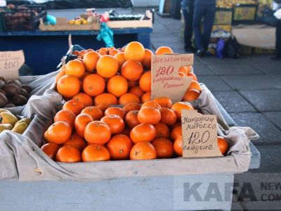Цены на рынке Феодосии: подорожали картофель и сало, появились лотки по продаже марлевых повязок и перчаток