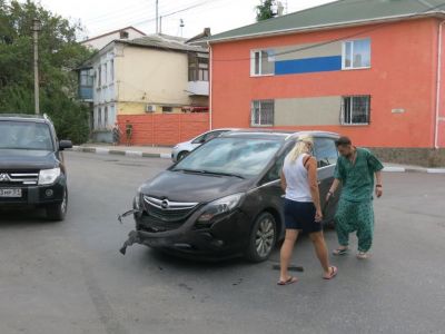 Сегодня, 2 августа,  большая авария в центре Феодосии