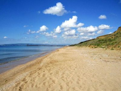 Администрация Феодосии рекомендует воздержаться от посещения пляжа «Песчаная балка»
