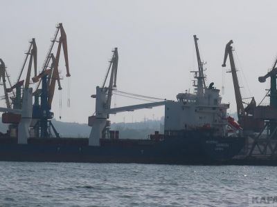 В порт Феодосии зашел сирийский корабль 