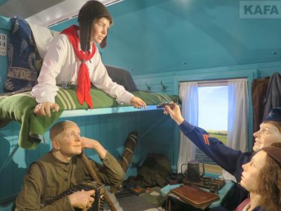 «Поезд Победы» прибыл на первый путь феодосийского вокзала (видео)