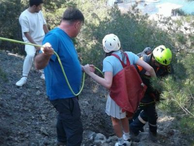 Туристка поднялась на гору Орел под Новым Светом, спуститься ей помогли спасатели