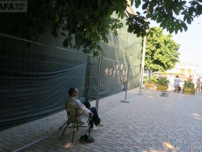 Все картины Айвазовского во время ремонта находятся в галерее 