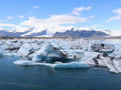Потепление: впервые в истории над Гренландией пошел дождь