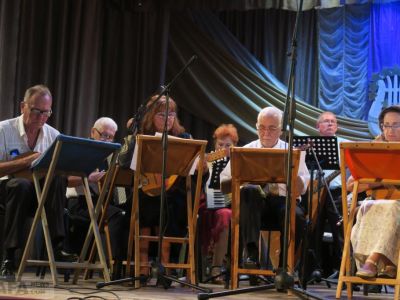 Концерт феодосийского оркестра народных инструментов 