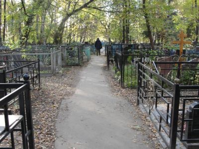 В Севастополе закрыли два кладбища