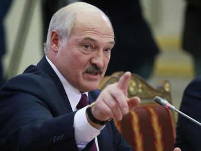 Лукашенко обвинил Польшу в организации казахских беспорядков