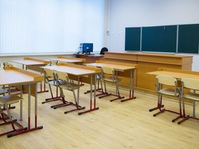 Семь школ в Крыму перешли на дистанционное обучение из-за COVID и ОРВИ