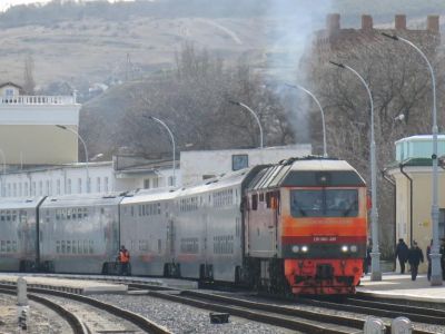 Туристический поезд "Крымский вояж" побывал сегодня в Феодосии (видео)