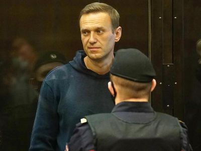 Обвинение запросило для Алексея Навального 13 лет колонии