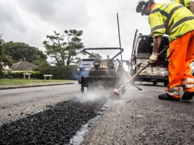В Крыму сорваны сроки заключения контрактов на строительство и ремонт дорог
