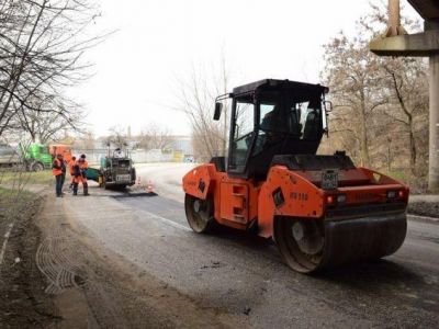 В этом году в Крыму отремонтируют около тысячи километров дорог