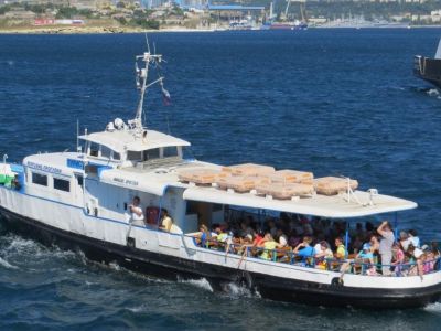 В Крыму думают о доставке туристов морским транспортом