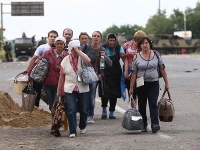 Сколько в Крым приехало беженцев, остаются ли они на полуострове?
