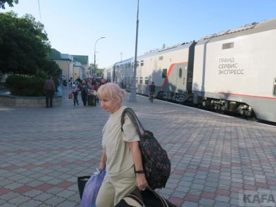 В Феодосию прибыл первый поезд из Москвы 