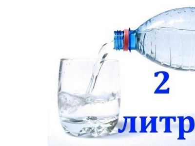 Ученый рекомендует пить летом не менее 2,5 литров воды в день