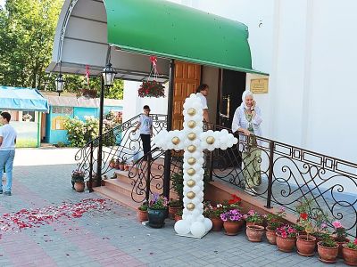 В Церкви святого Агапита  Киево-Печерского  прошло праздничное богослужение. 