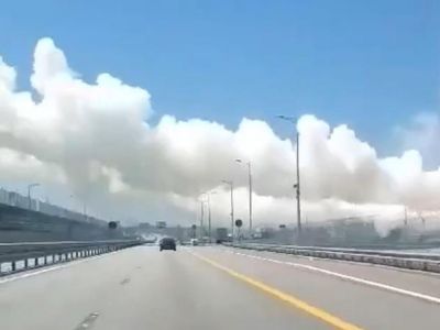 А что это там за дым вокруг Крымского моста?