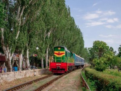 10 августа пригородный поезд Феодосия - Симферополь задержится в пути на 50 минут