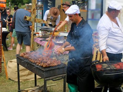 Фестиваль шашлыка провели в Крыму