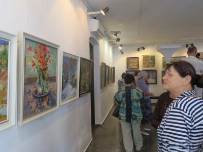 В музее Грина снова выставка художника Поздеева (видео)