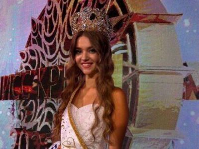В Ялте прошел конкурс "Мисс Крым", победила студентка-стоматолог из Симферополя