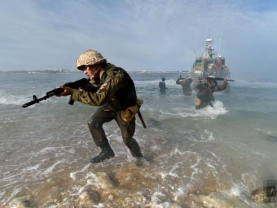 В Крыму военные создали специализированную полосу препятствий
