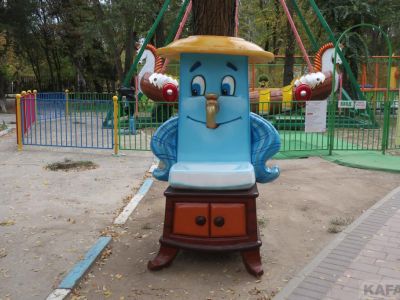 Комсомольский парк Феодосии: сказки и легенды