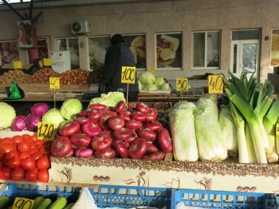 Цены на рынке Феодосии:  немного подорожали овощи 