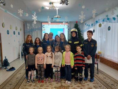 ОНД в Феодосии учат детей правилам пожарной безопасности