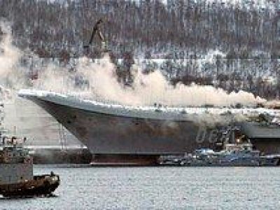На российском авианосце «Адмирал Кузнецов» в Мурманске произошел пожар