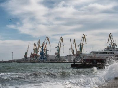 Пустующие порты Крыма хотят открыть для судов из Египта